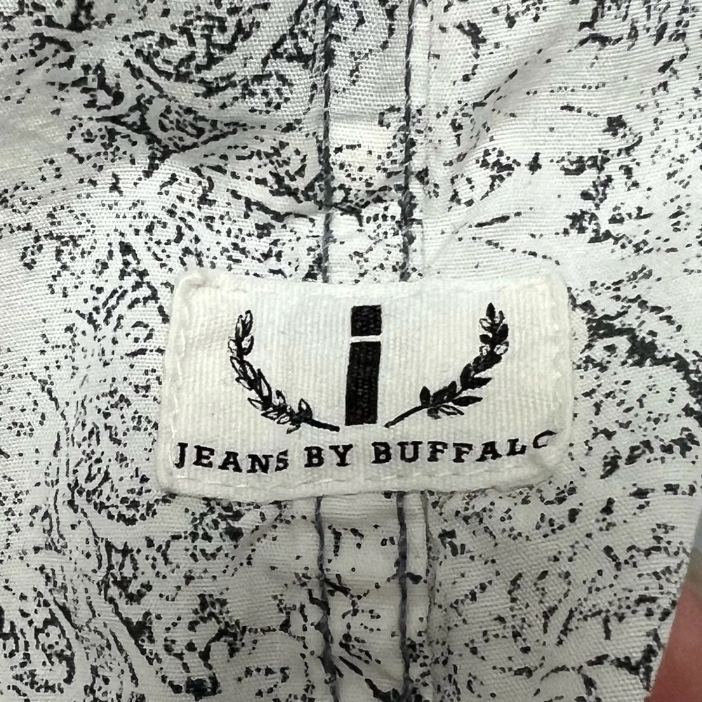 I Jeans By Buffalo Floral & Medallion Print Button Down Shirt - Size Large - Picture 5 of 11